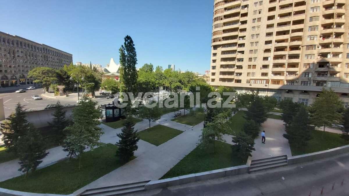 Satılır, obyekt, 638 m², Nərimanov r.