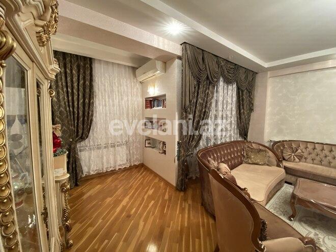 Satılır, yeni tikili, 3 otaqlı, 155 m², 8-ci mikrorayon q.