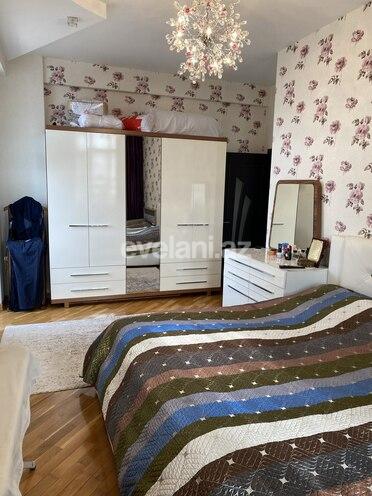 Satılır, yeni tikili, 3 otaqlı, 155 m², 8-ci mikrorayon q.