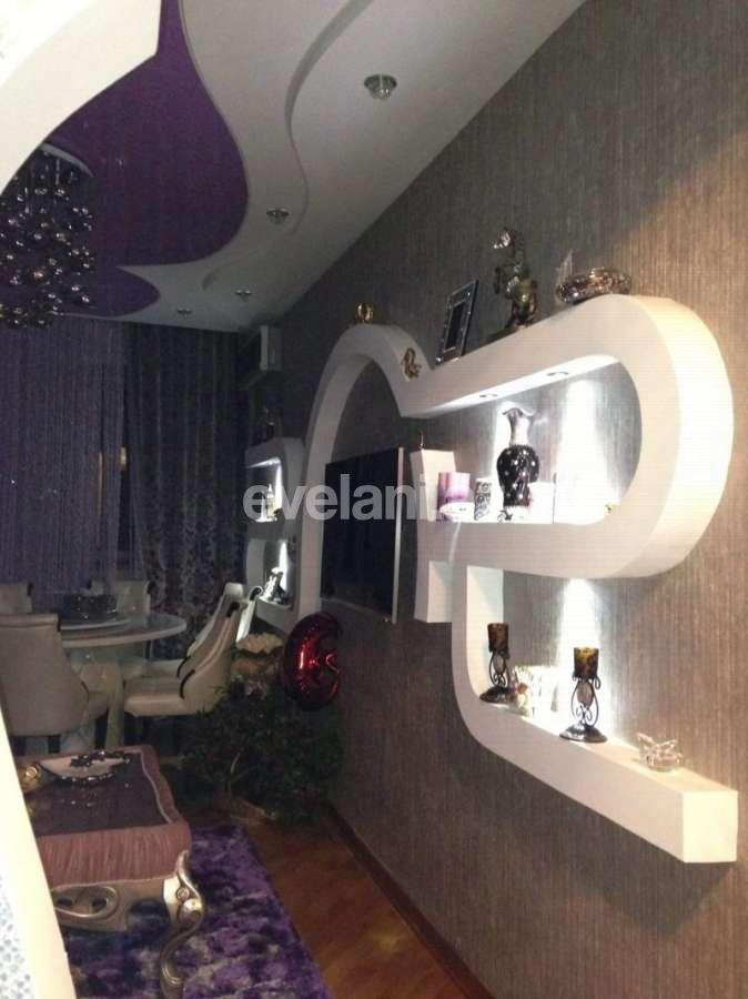 Sale, old building, 4 room, 85 m², 9-th microdistrict d.