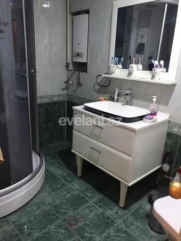 Продаётся, вторичка, 4-комнаты, 162 m², Азадлыг проспекти m.