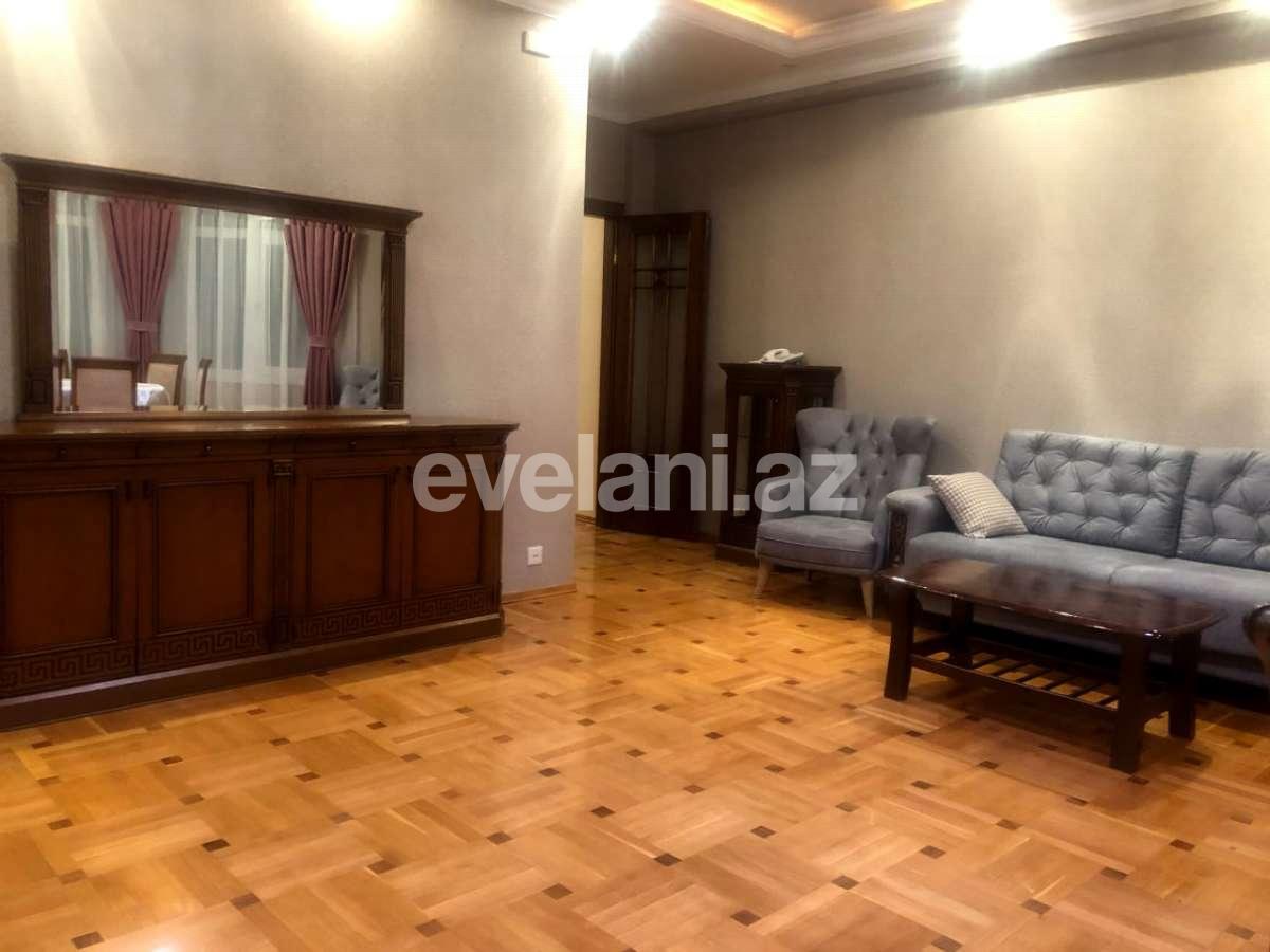 Satılır, yeni tikili, 3 otaqlı, 135 m², Gənclik m.