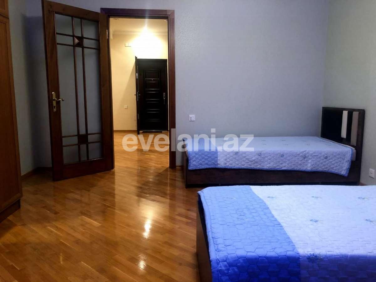 Satılır, yeni tikili, 3 otaqlı, 135 m², Gənclik m.