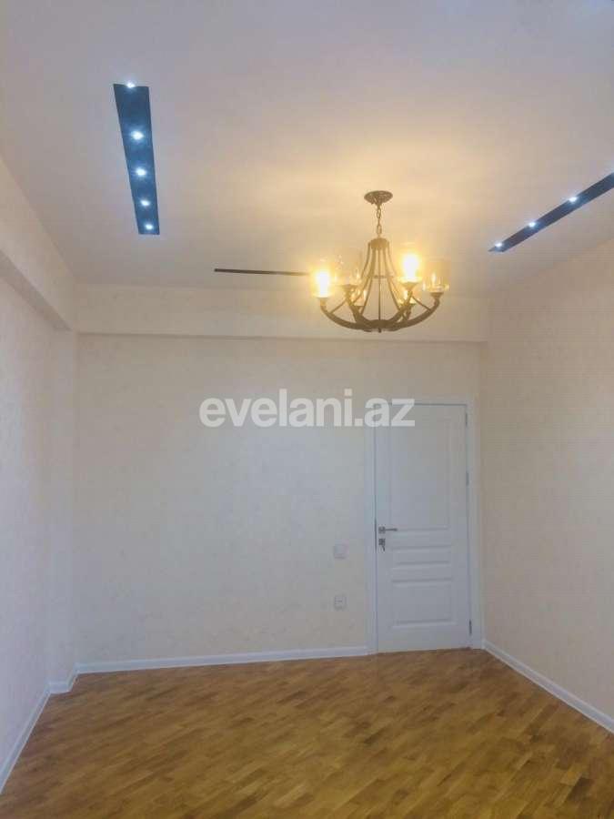 Satılır, yeni tikili, 2 otaqlı, 80 m², İnşaatçılar m.
