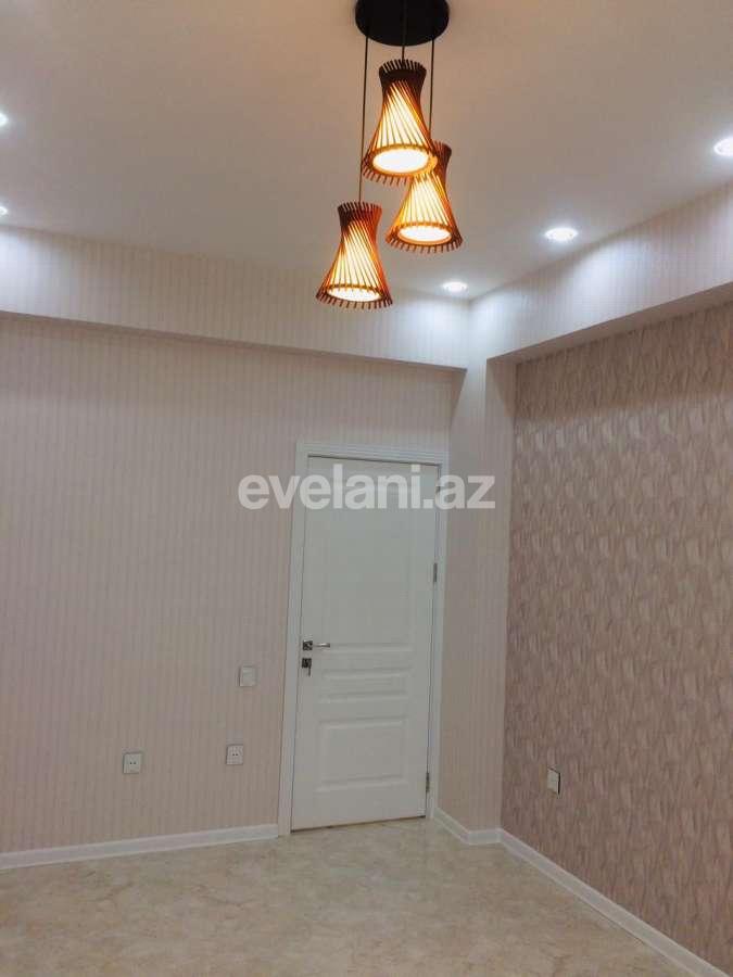 Satılır, yeni tikili, 2 otaqlı, 80 m², İnşaatçılar m.