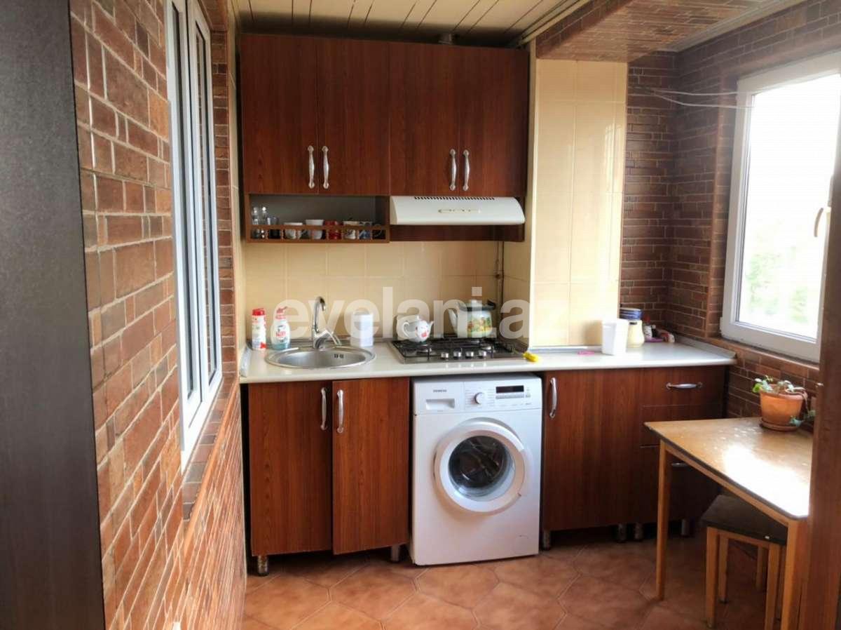 Продаётся, вторичка, 3-комнаты, 55 m², 9-й микрорайон p.