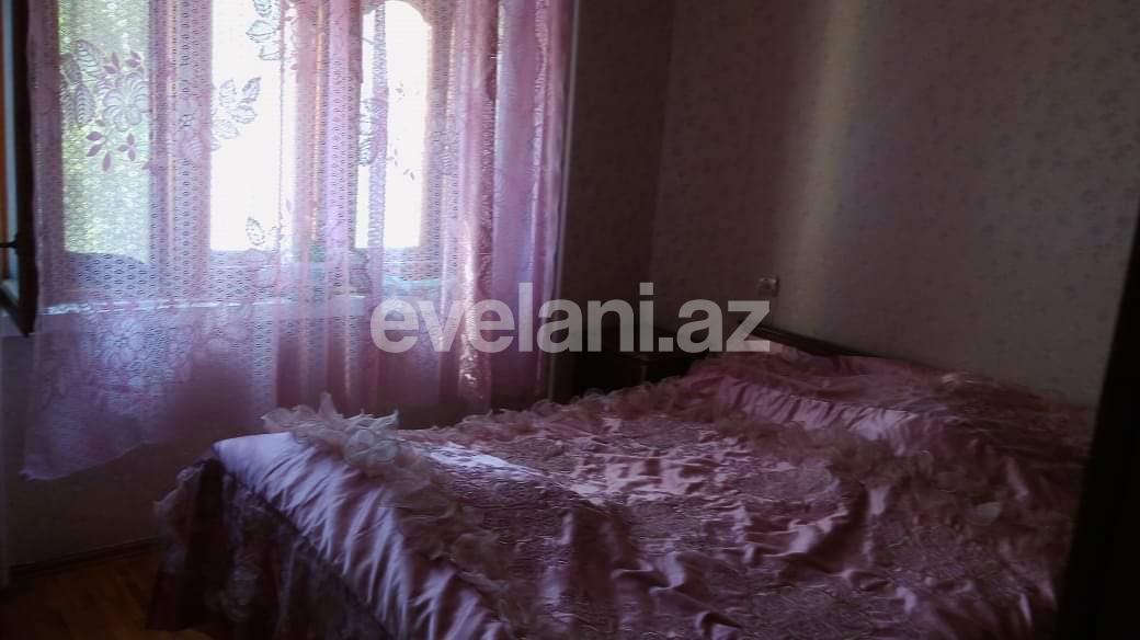 Sale, old building, 4 room, 110 m², 8-th microdistrict d.