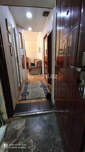 Продаётся, вторичка, 3-комнаты, 68 m², Бакиханова p.