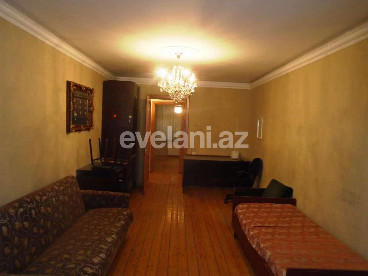 Kirayə verilir, köhnə tikili, 2 otaqlı, 60 m², Elmlər Akademiyası m.