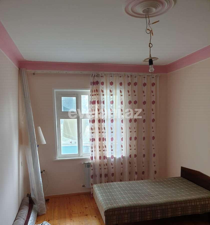 Satılır, köhnə tikili, 5 otaqlı, 100 m², Yeni Günəşli q.