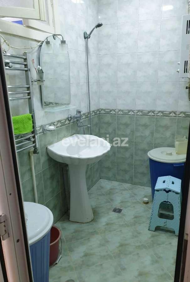 Satılır, köhnə tikili, 5 otaqlı, 100 m², Yeni Günəşli q.