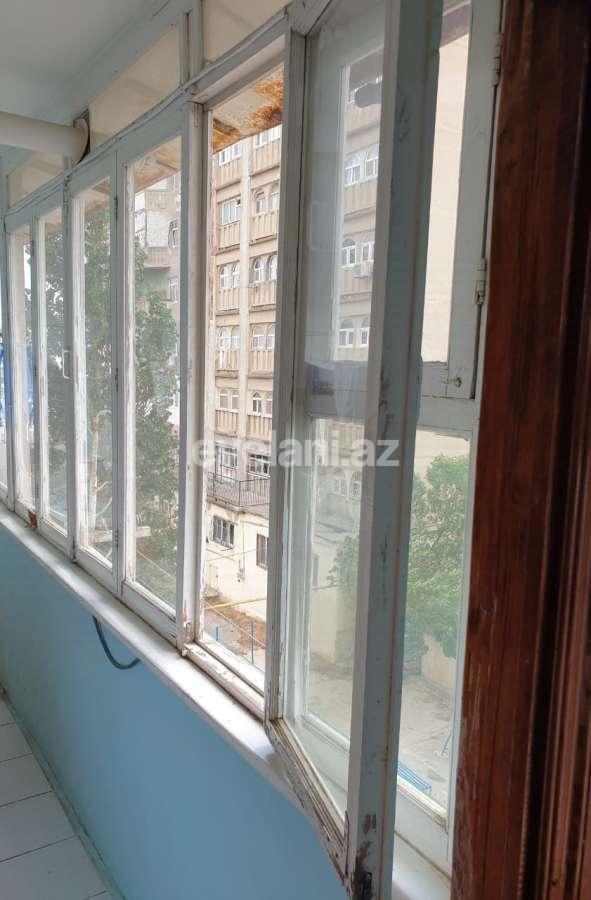 Satılır, köhnə tikili, 5 otaqlı, 100 m², Yeni Günəşli q.