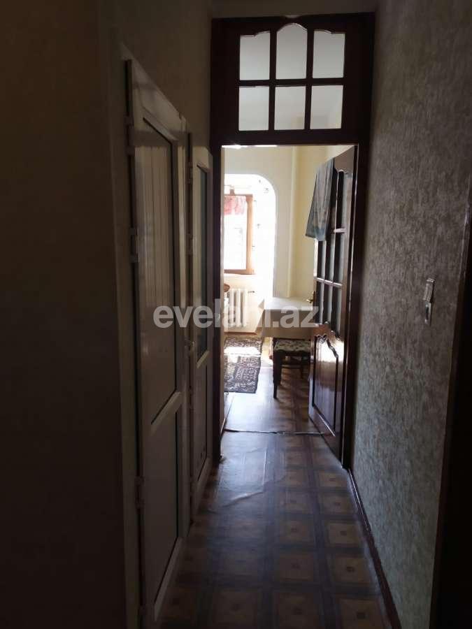 Satılır, köhnə tikili, 3 otaqlı, 80 m², Həzi Aslanov m.