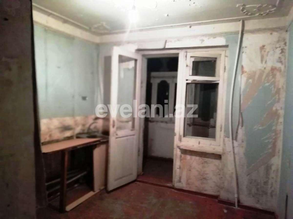 Satılır, köhnə tikili, 3 otaqlı, 80 m², Həzi Aslanov m.