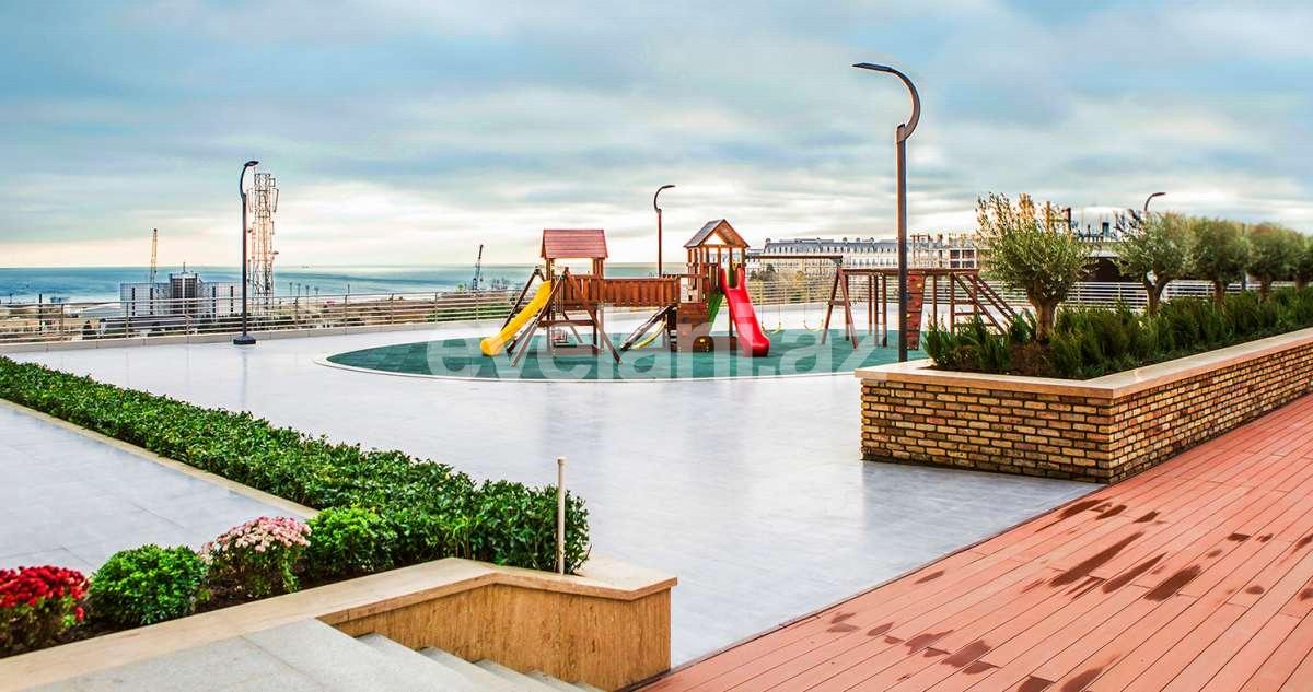 Satılır, yeni tikili, 3 otaqlı, 158 m², Şah İsmayıl Xətai m.