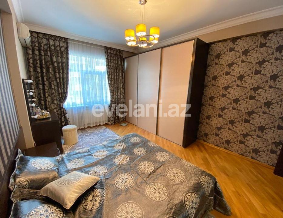 Продаётся, новостройка, 3-комнаты, 128 m², Элмляр Академиясы m.