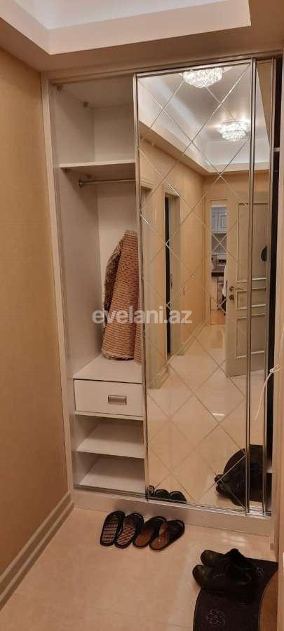 Сдаётся, новостройка, 3-комнаты, 134 m², Иншаатчылар m.