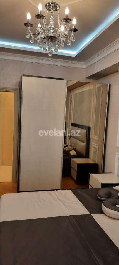 Сдаётся, новостройка, 3-комнаты, 134 m², Иншаатчылар m.