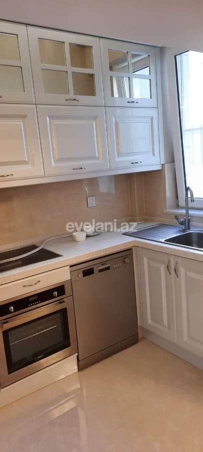 Сдаётся, новостройка, 3-комнаты, 134 m², Иншаатчылар m.