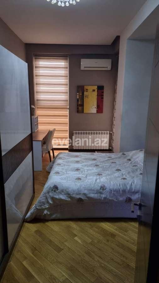 Sale, new building, 4 room, 210 m², Inshaatchilar m.