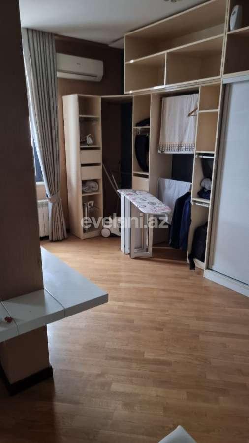 Sale, new building, 4 room, 210 m², Inshaatchilar m.