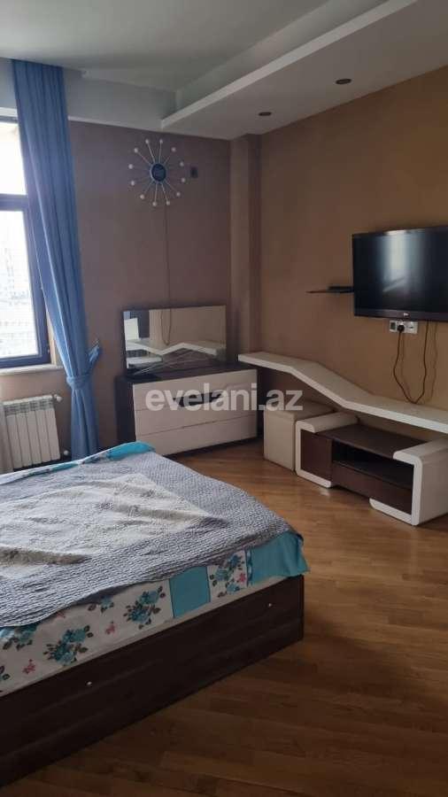 Sale, new building, 4 room, 210 m², Inshaatchilar m.