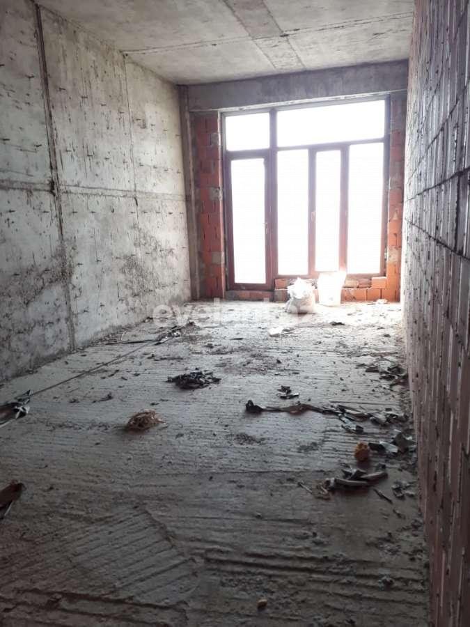 Satılır, yeni tikili, 5 otaqlı, 226 m², Şah İsmayıl Xətai m.