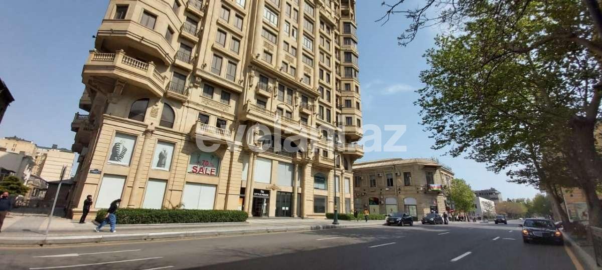 Rent, office, 5 room, 200 m², Nasimi r.