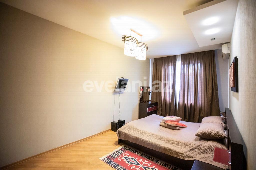 Satılır, yeni tikili, 3 otaqlı, 137 m², Şah İsmayıl Xətai m.