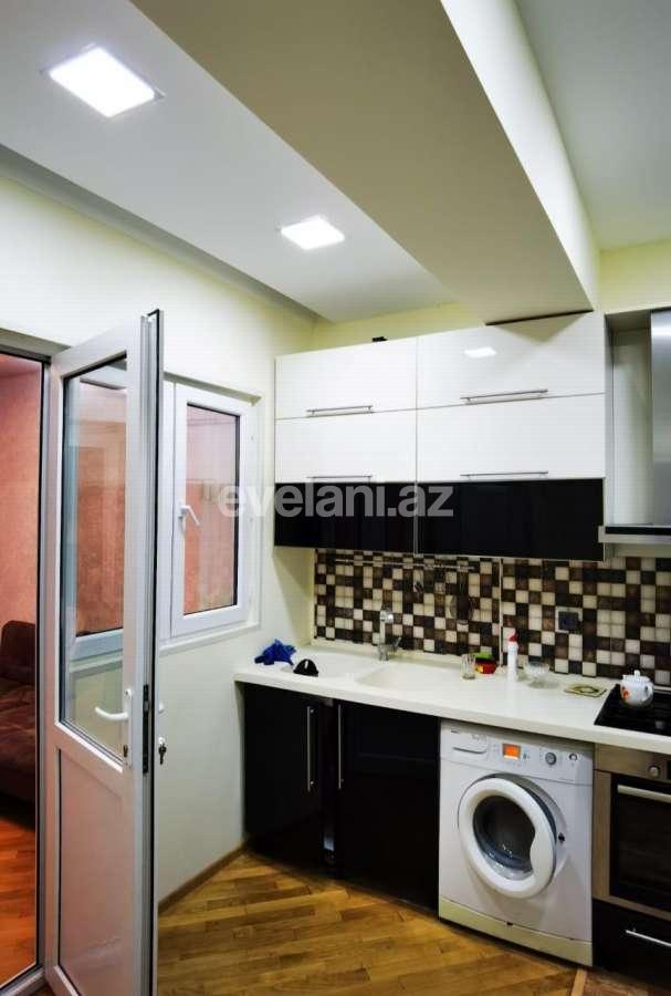 Satılır, yeni tikili, 3 otaqlı, 75 m², İnşaatçılar m.