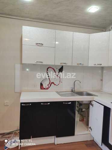 Sale, old building, 3 room, 80 m², 9-th microdistrict d.