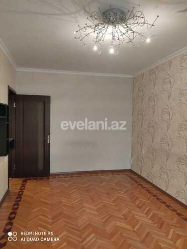Sale, old building, 3 room, 80 m², 9-th microdistrict d.