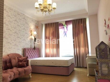 Satılır, yeni tikili, 4 otaqlı, 212 m², Şah İsmayıl Xətai m.