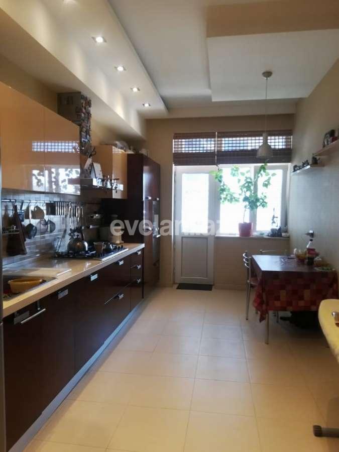 Satılır, yeni tikili, 2 otaqlı, 105 m², Şah İsmayıl Xətai m.
