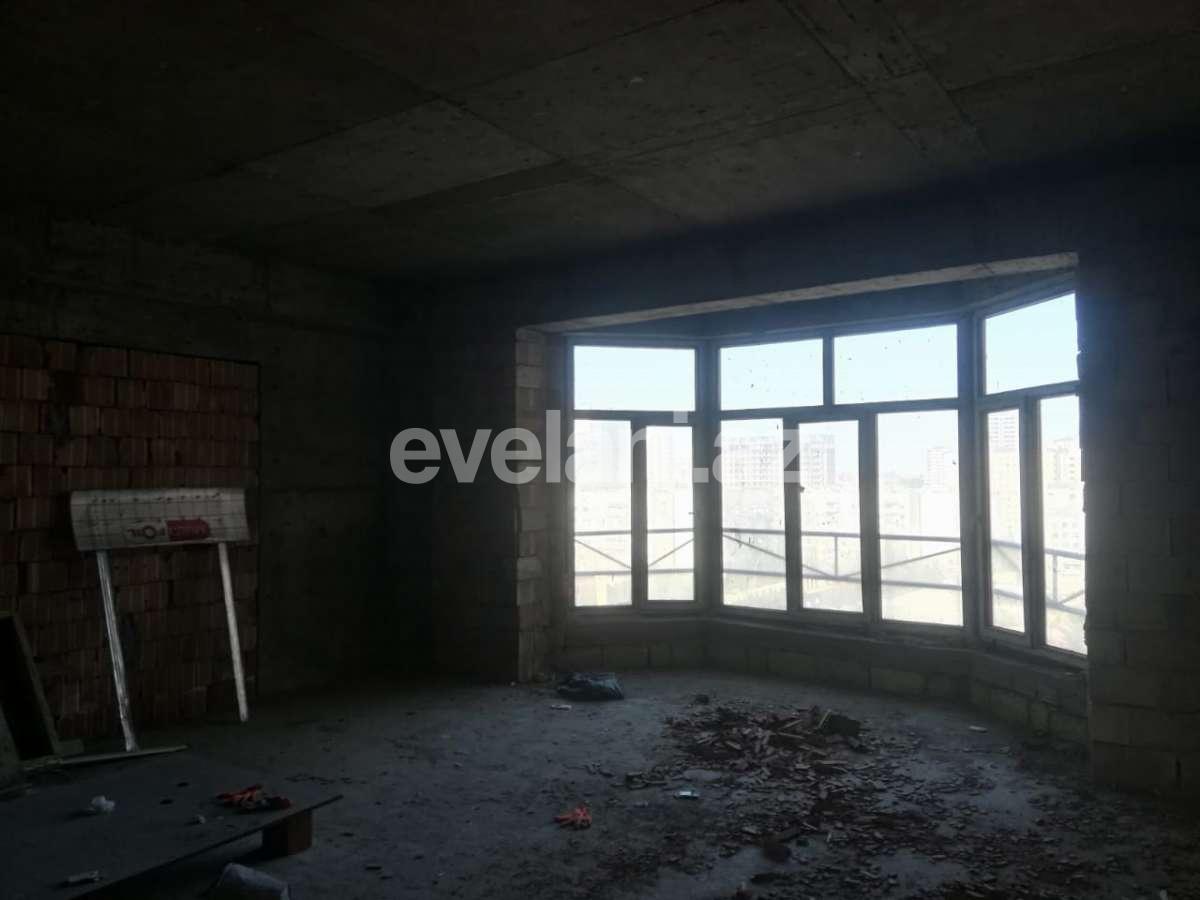 Satılır, yeni tikili, 4 otaqlı, 211 m², Şah İsmayıl Xətai m.