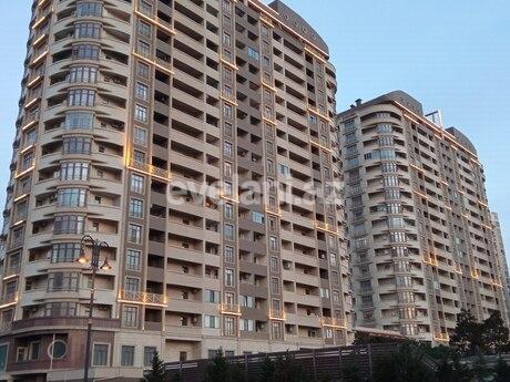 Satılır, yeni tikili, 4 otaqlı, 211 m², Şah İsmayıl Xətai m.