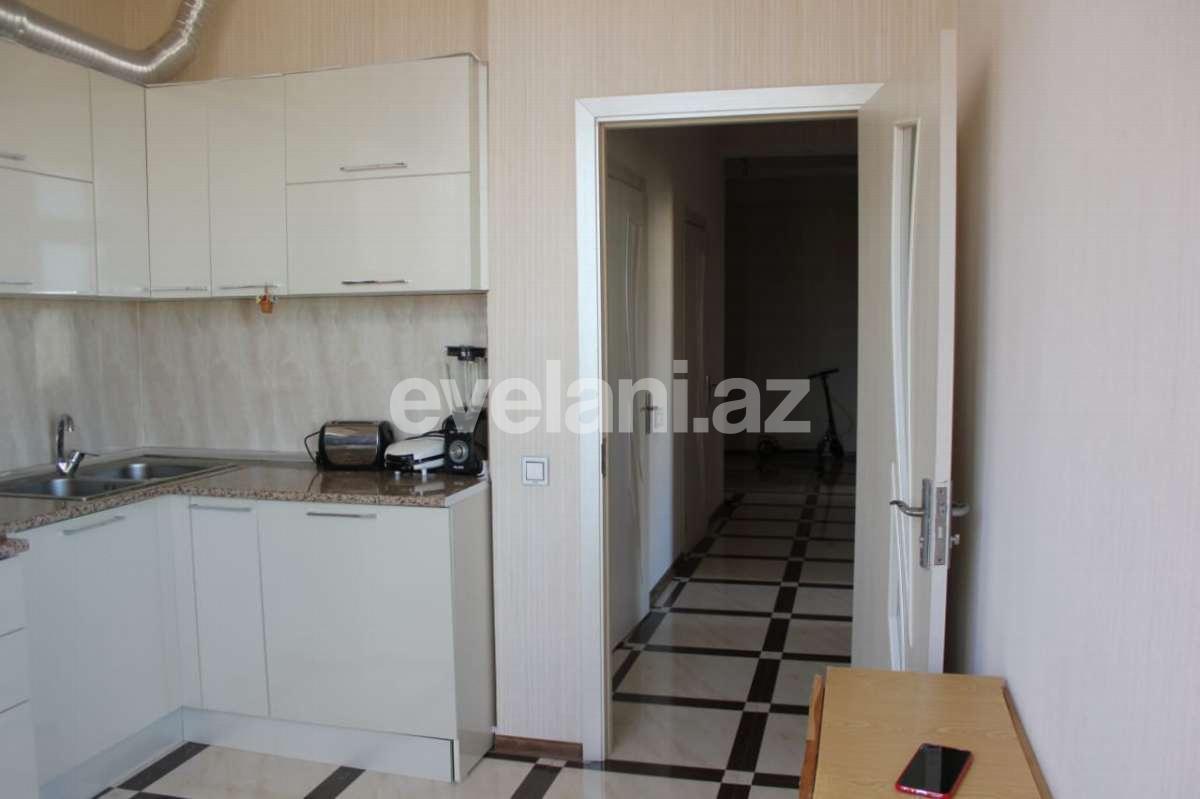 Satılır, yeni tikili, 3 otaqlı, 85 m², İnşaatçılar m.
