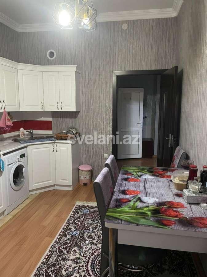 Satılır, yeni tikili, 2 otaqlı, 90 m², İnşaatçılar m.