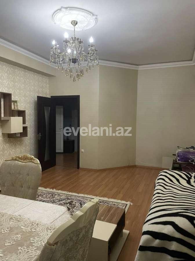 Satılır, yeni tikili, 2 otaqlı, 90 m², İnşaatçılar m.