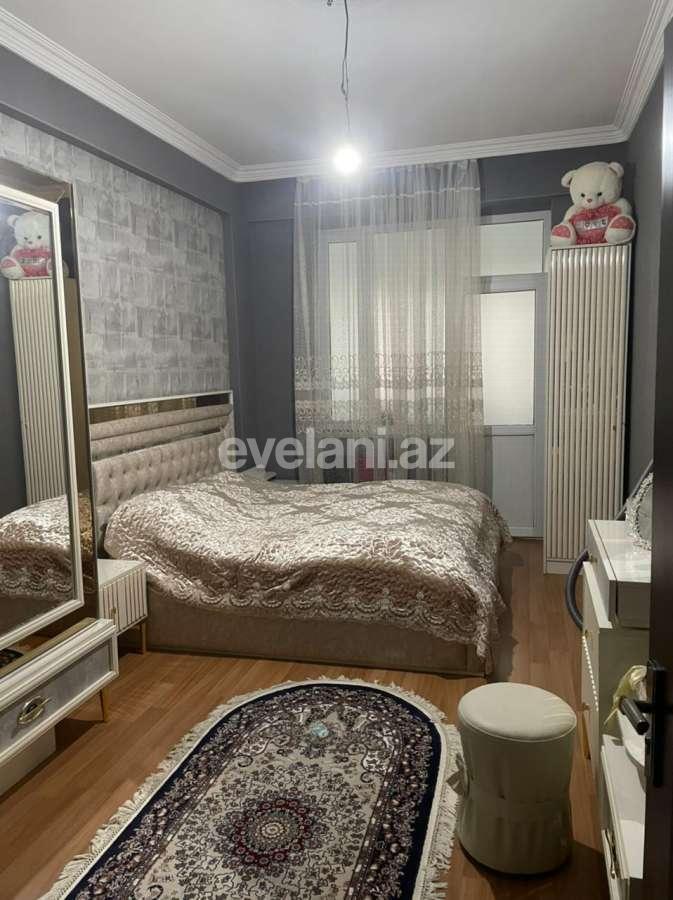 Satılır, yeni tikili, 2 otaqlı, 90 m², İnşaatçılar m.