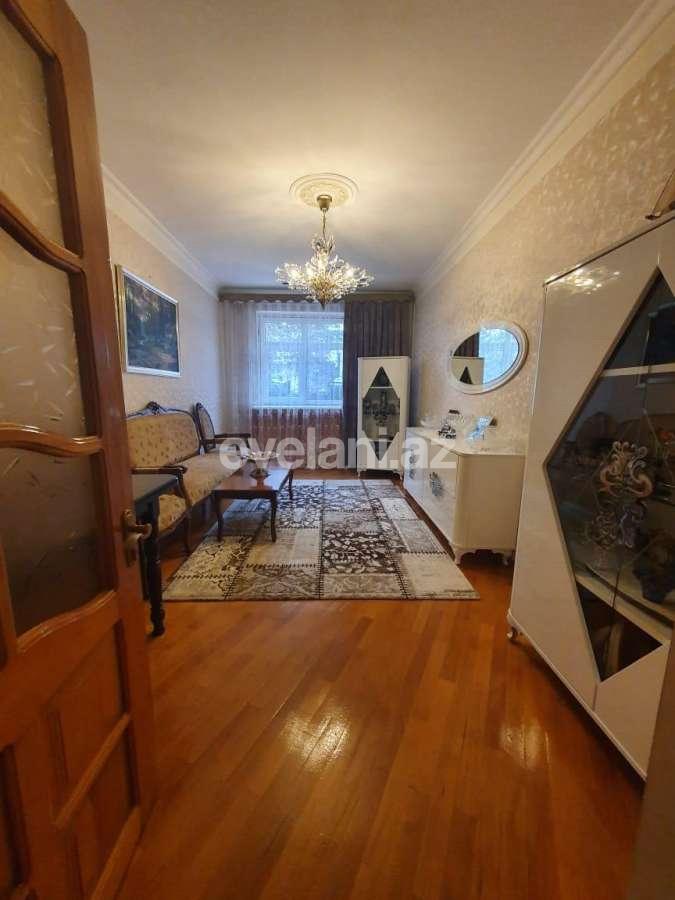 Satılır, köhnə tikili, 3 otaqlı, 80 m², Həzi Aslanov m.