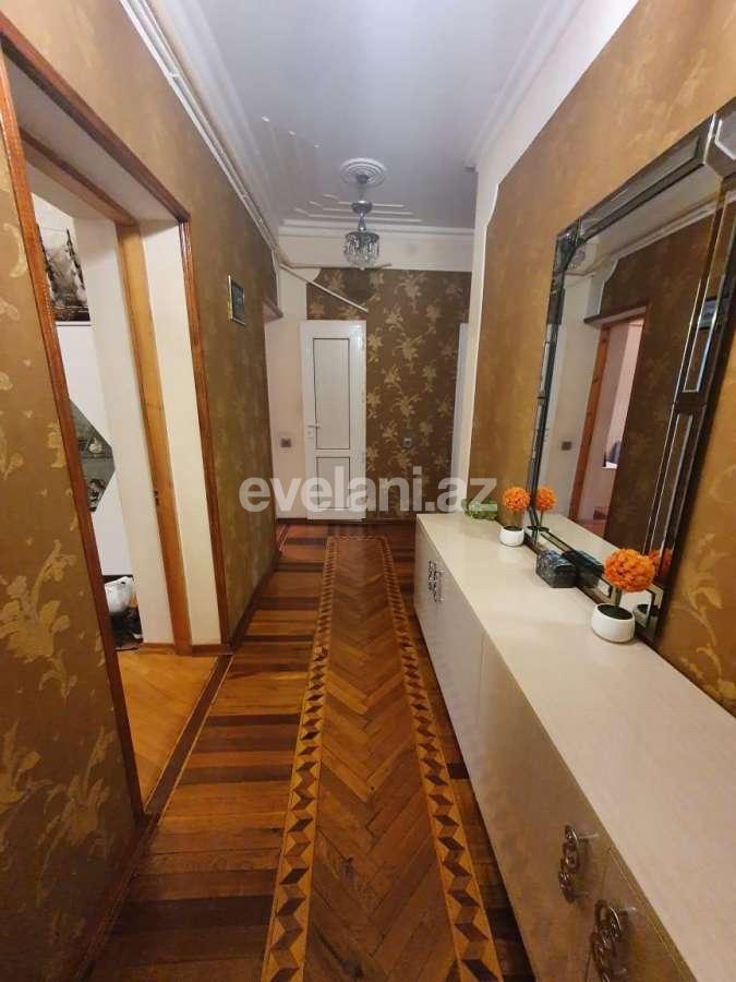 Satılır, köhnə tikili, 3 otaqlı, 80 m², Həzi Aslanov m.