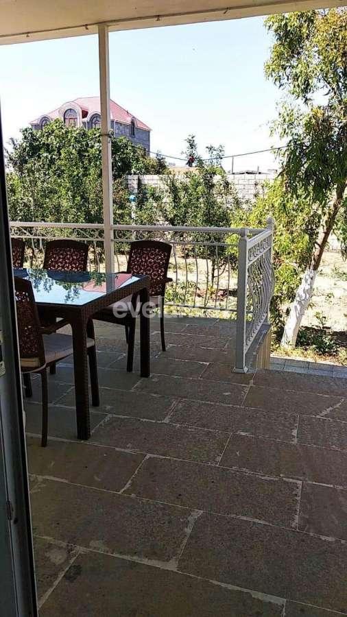 Satılır, həyət evi / bağ, 4 otaqlı, 130 m², Türkan q.