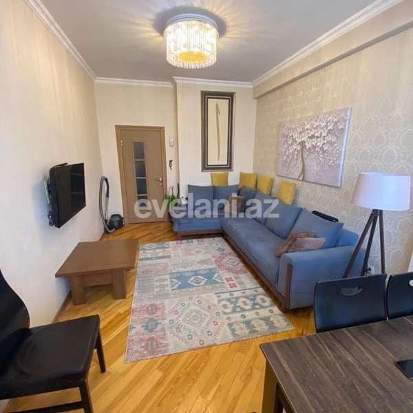 Satılır, yeni tikili, 2 otaqlı, 54 m², İnşaatçılar m.