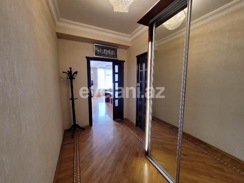 Satılır, yeni tikili, 1 otaqlı, 60 m², 28 may m.
