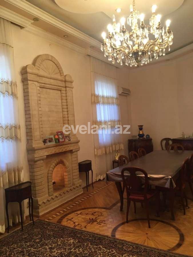 Satılır, köhnə tikili, 3 otaqlı, 125 m², Sahil m.