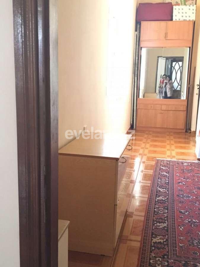 Satılır, köhnə tikili, 3 otaqlı, 125 m², Sahil m.