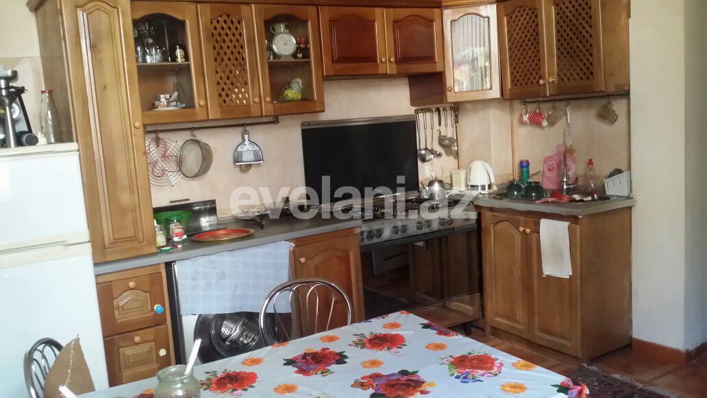 Satılır, köhnə tikili, 3 otaqlı, 125 m², Sahil m.