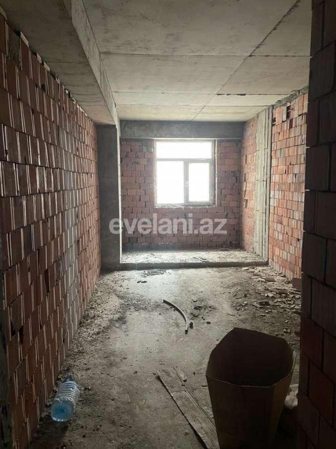 Satılır, yeni tikili, 3 otaqlı, 134 m², İnşaatçılar m.