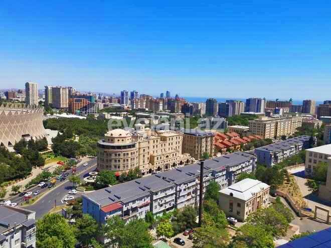 Satılır, yeni tikili, 3 otaqlı, 161 m², Elmlər Akademiyası m.